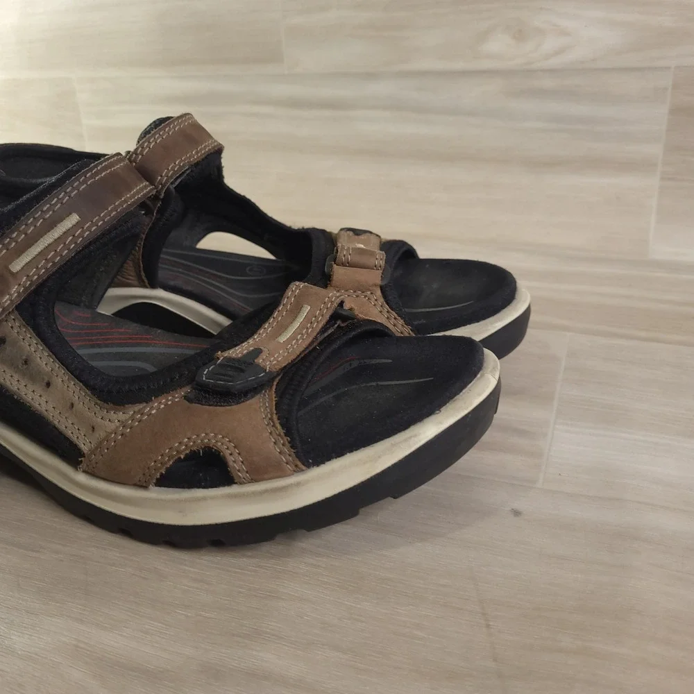 ECCO Yucatan Sandals Mens 41 Brown Leather Hiking Sport Walking 069564